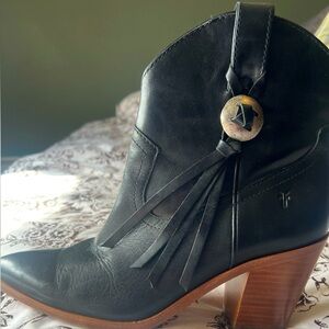 Frye Faye Concho Cowboy Boots